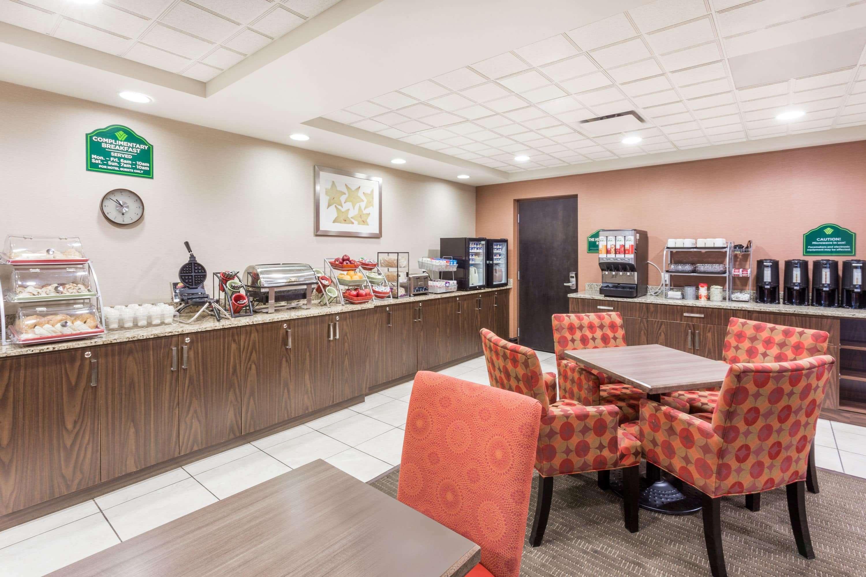 Wingate By Wyndham Regina Hotel Exterior foto